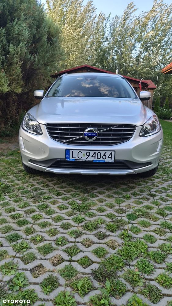Volvo XC 60 - 4