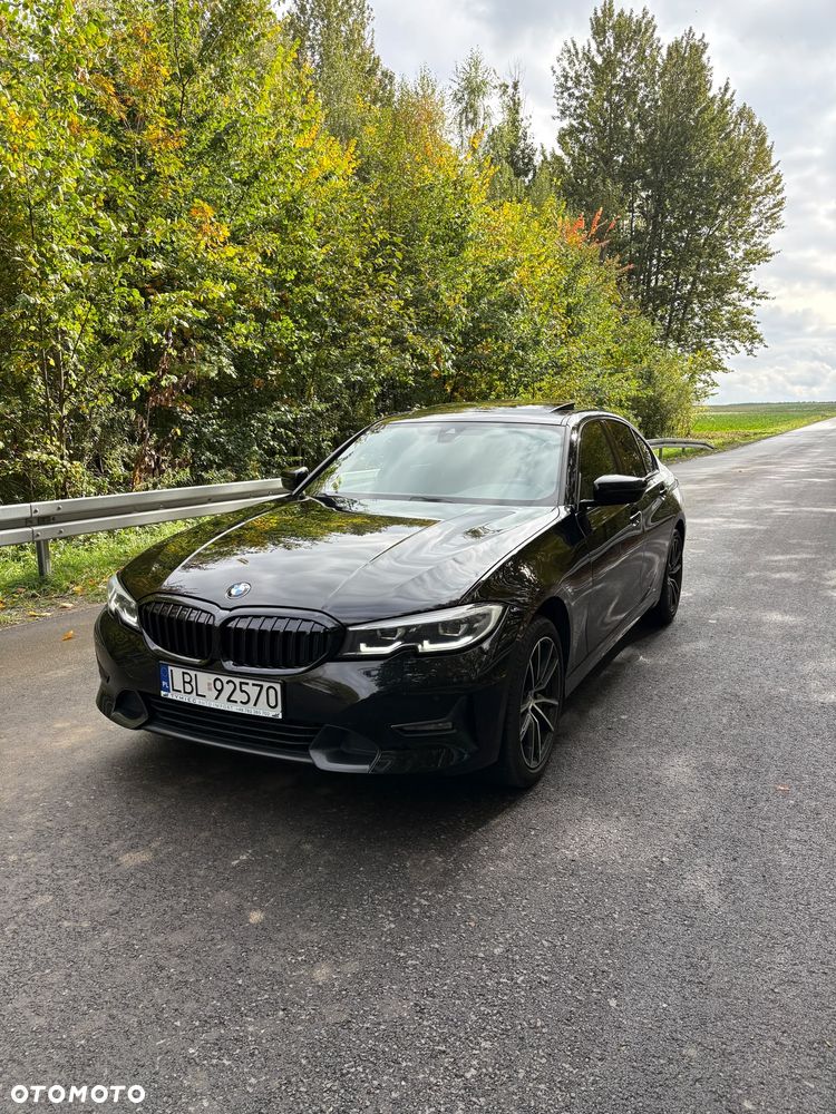 BMW 330I 2022 photo 2