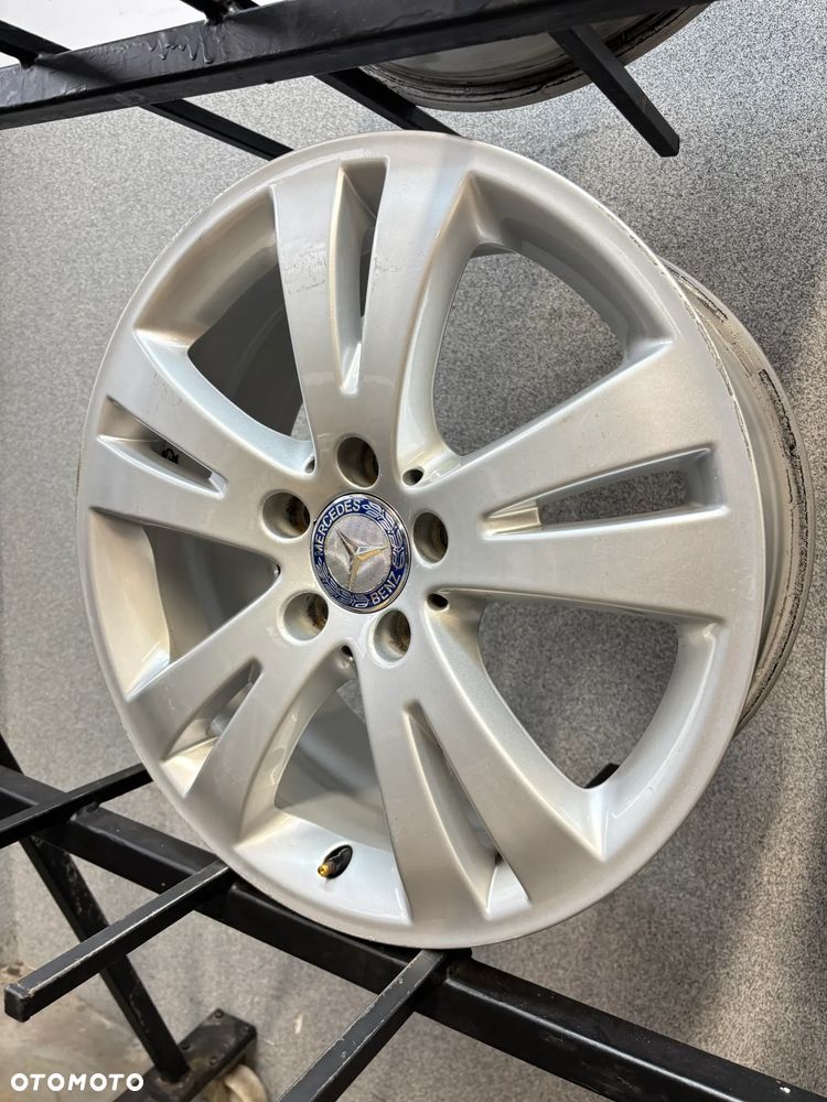 4  Felgi Alu Mercedes C-klasa 204, GLK 17" A 204 401 0402 - 16