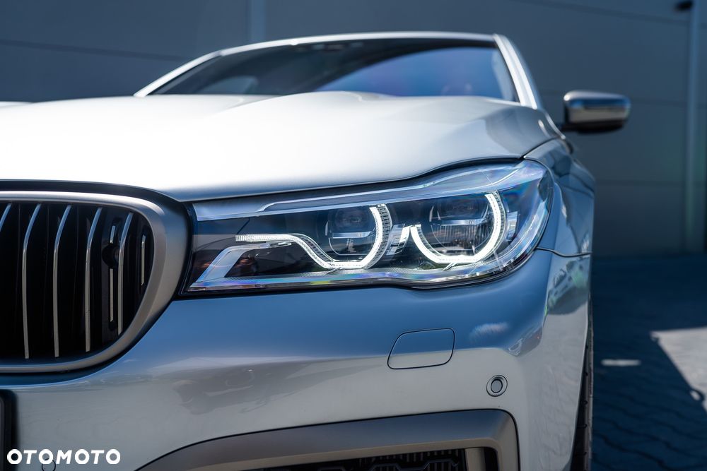 BMW Seria 7 M760Li xDrive - 7
