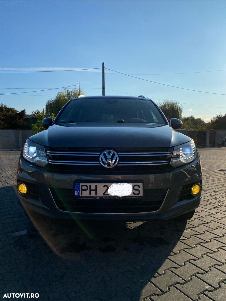 Volkswagen Tiguan - 10