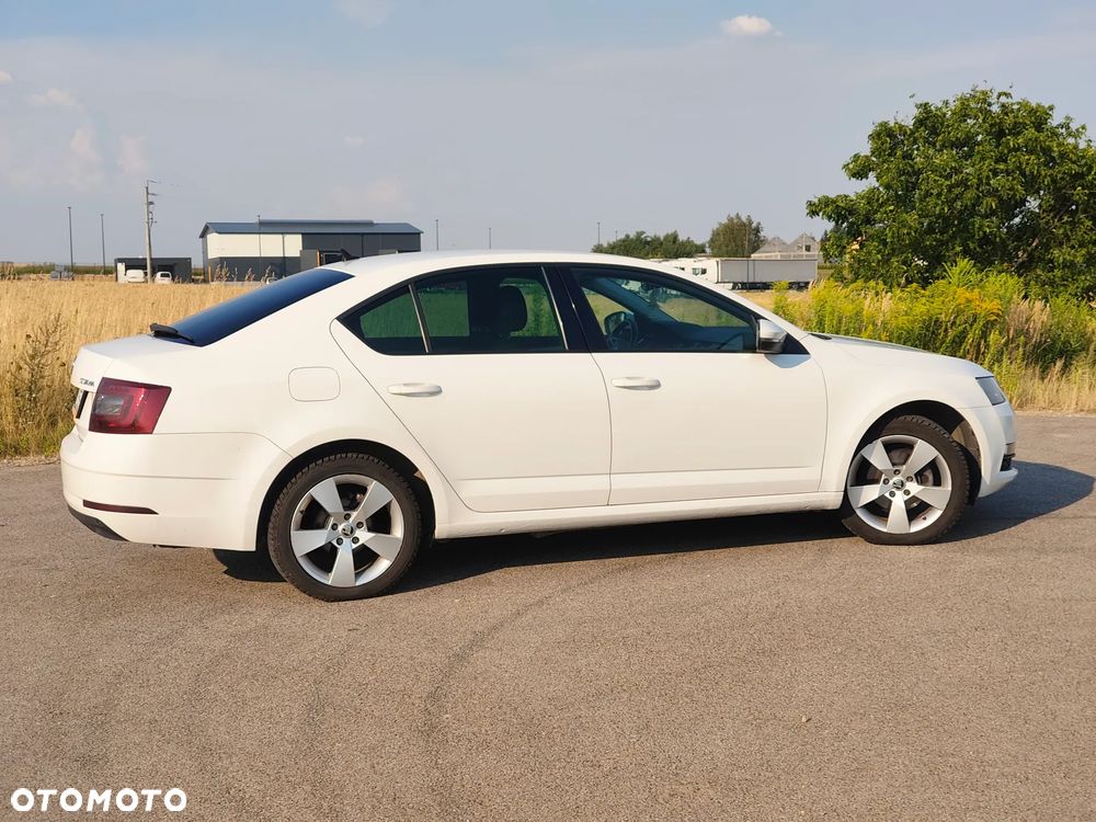 Skoda Octavia 2.0 TDI Ambition DSG - 7