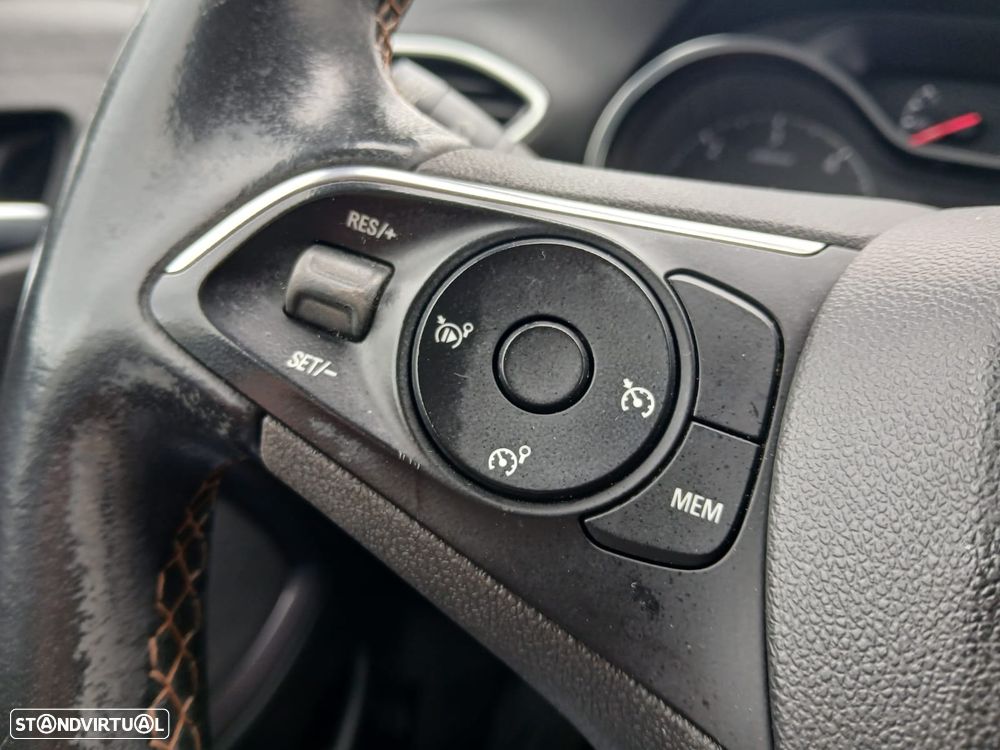 Opel Crossland X 1.5 CDTi Innovation - 22