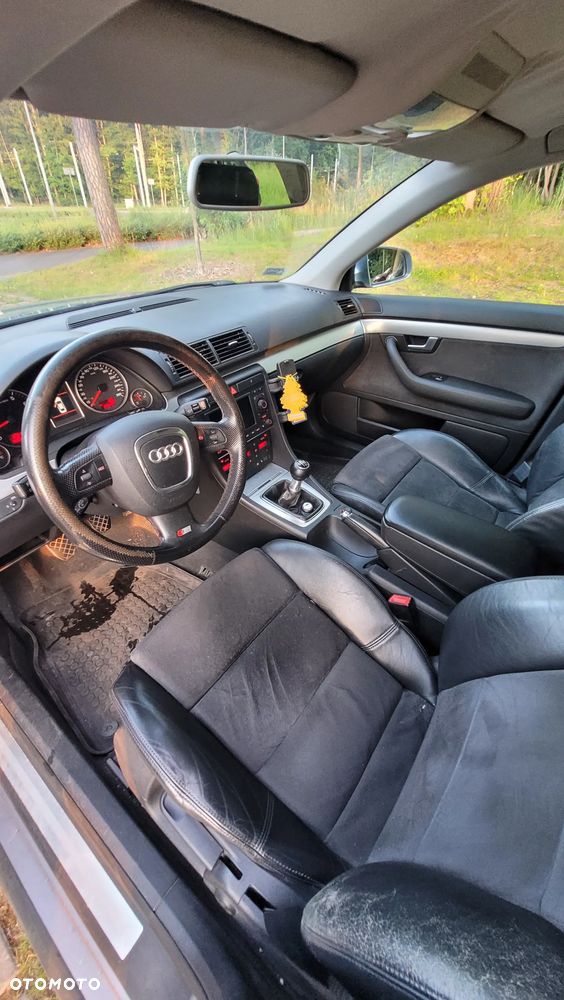Audi A4 Avant 2.0T FSI - 7