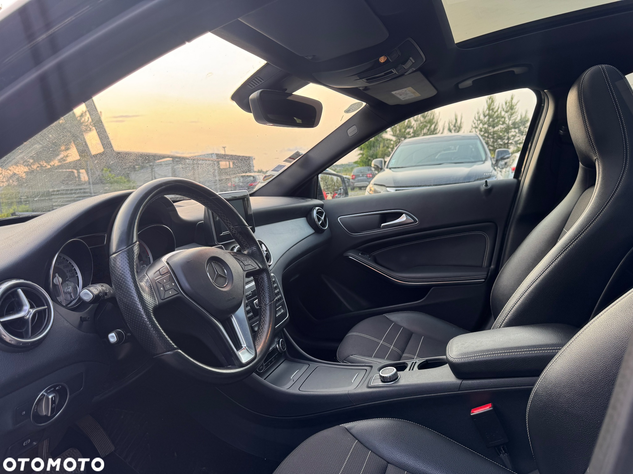 Mercedes-Benz GLA 200 d 4Matic 7G-DCT Activity Edition - 6