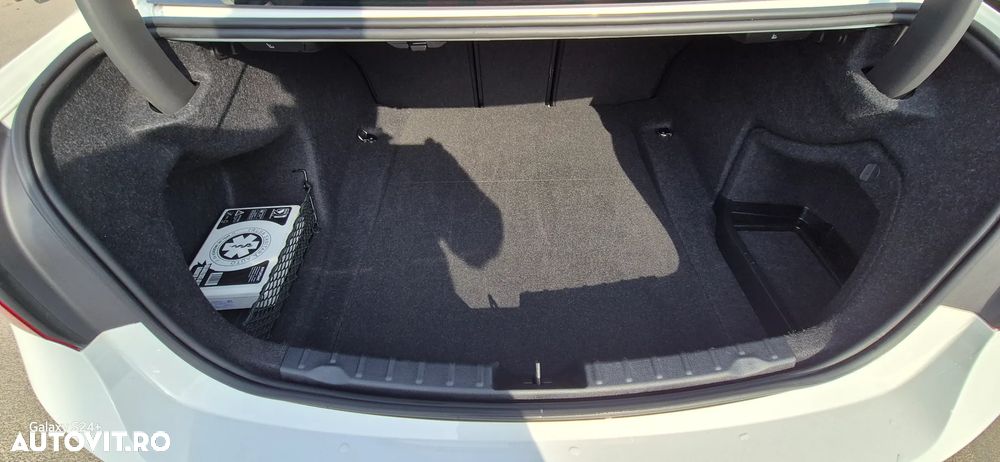 BMW Seria 3 320i Aut. Advantage - 6