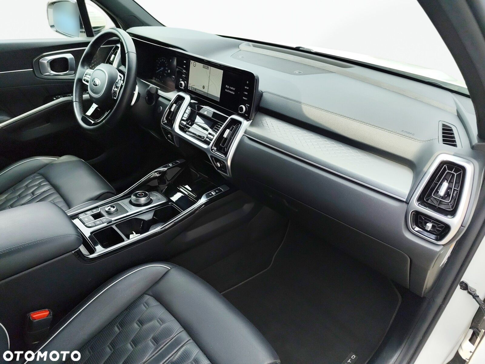 Kia Sorento - 24