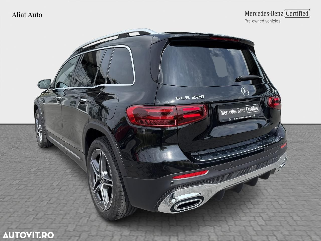 Mercedes-Benz GLB - 4