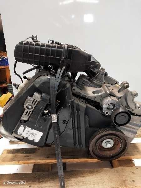 MOTOR COMPLETO DACIA SANDERO 2008 - 3