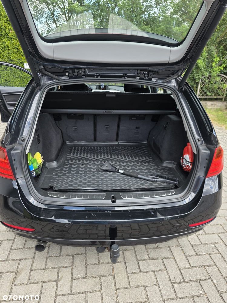 BMW Seria 3 316i - 16