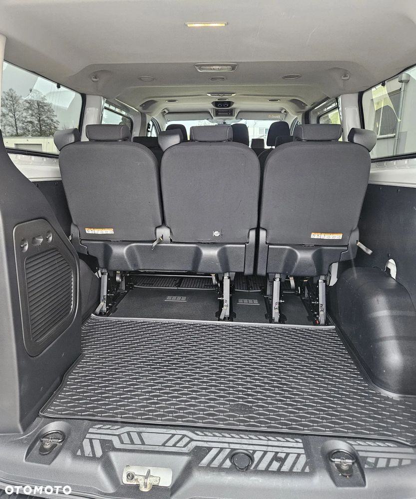 Ford Transit Custom 290 L2H1 Limited - 11