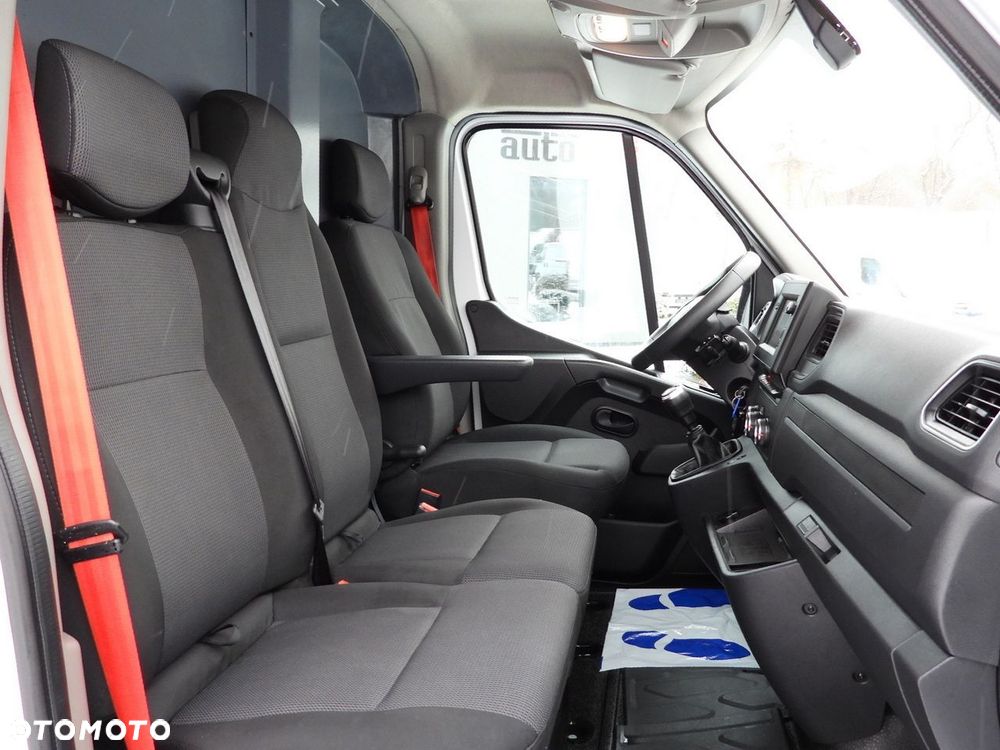 Renault MASTER FURGON CHŁODNIA  -10*C ZASILANIE 230V TEMPOMAT NAWIGACJA LEDY KLIMATYZACJA  150KM - 39