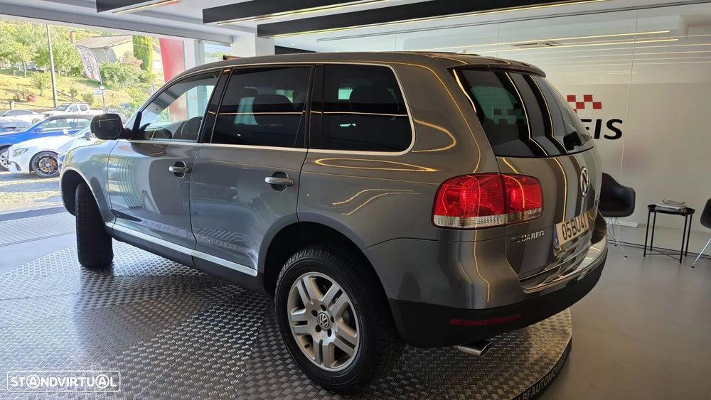 Volkswagen Touareg 3.0 TDI V6 Tiptronic — fotografia 22