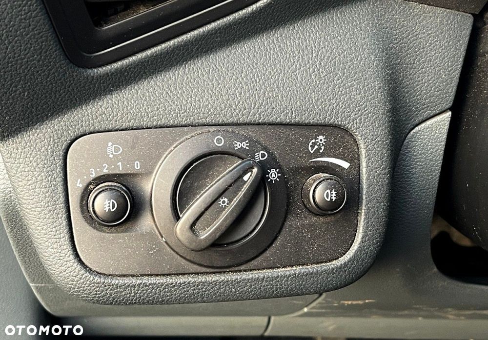Ford C-MAX - 25