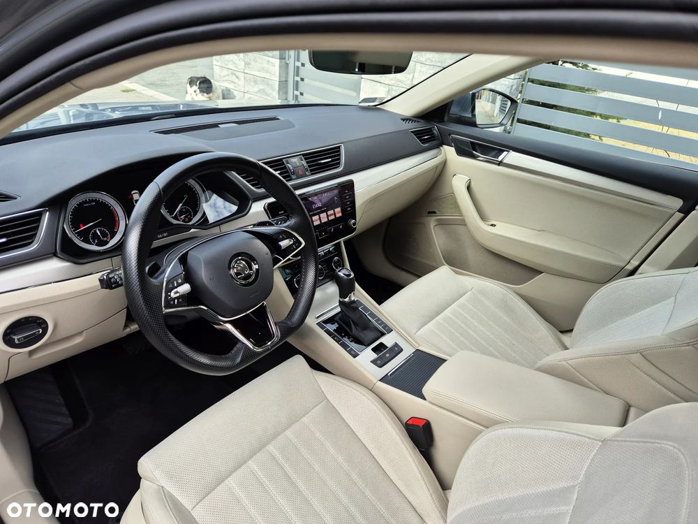 Skoda Superb 2.0 TSI Style DSG - 17