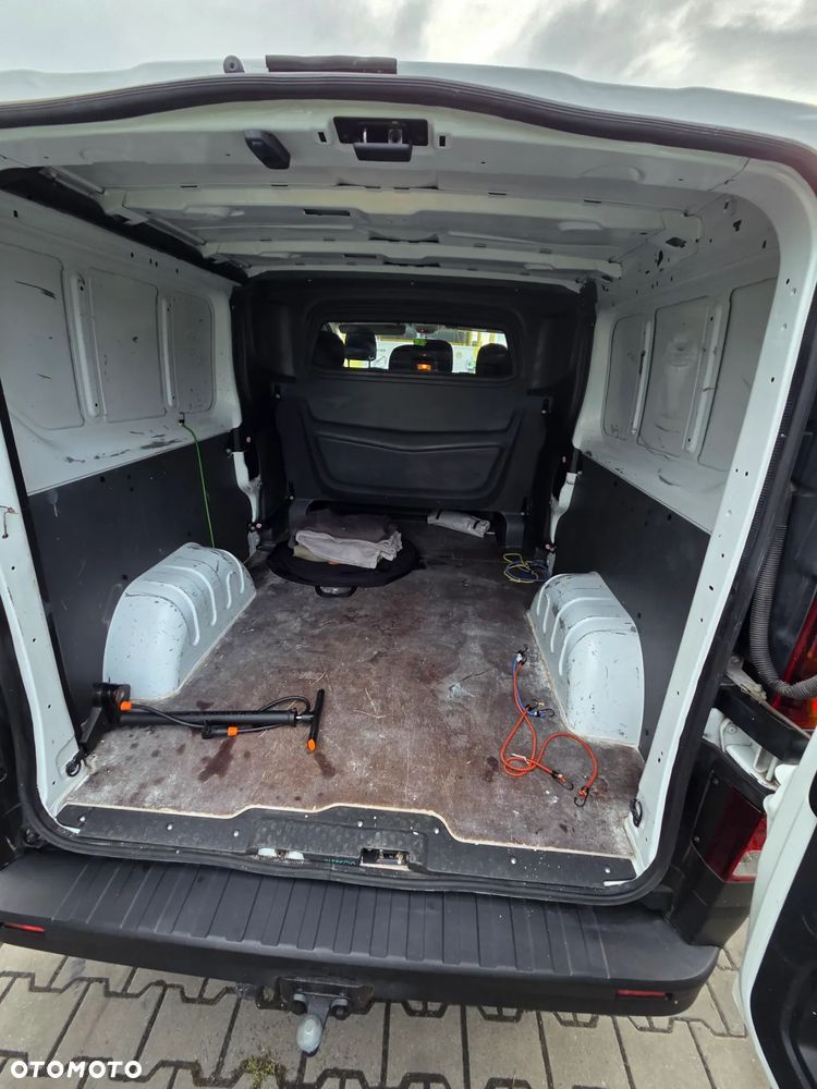 Renault Trafic - 29