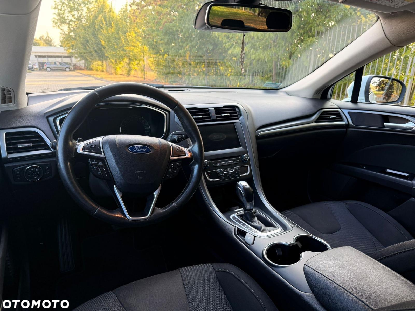 Ford Mondeo 2.0 EcoBlue Titanium - 10
