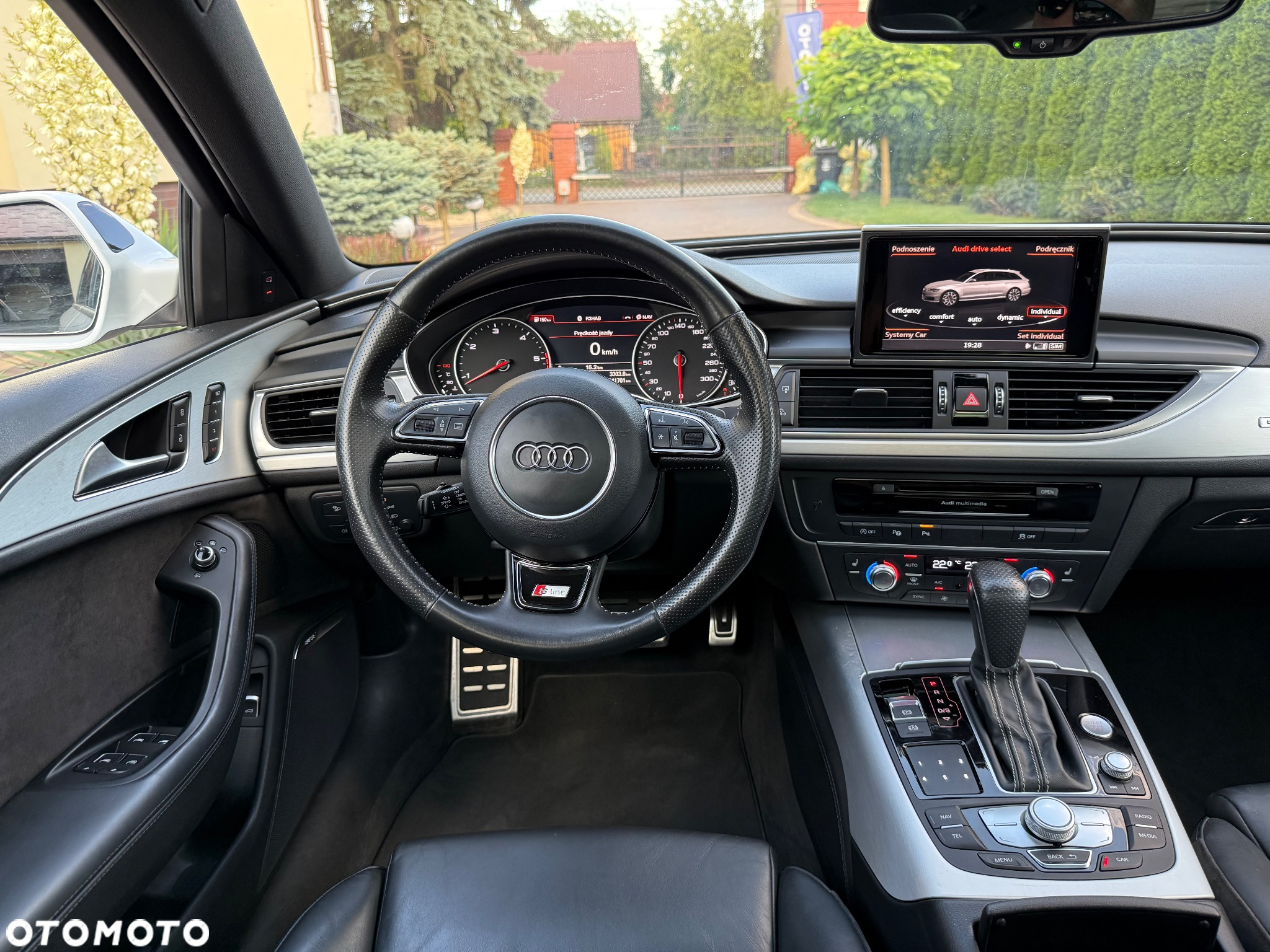Audi A6 Avant 3.0 TDI quattro S tronic - 31