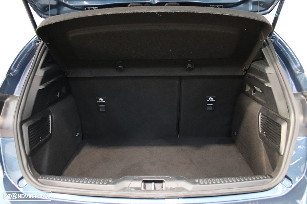 Ford Focus 1.5 TDCi ECOBlue ST-Line - 23