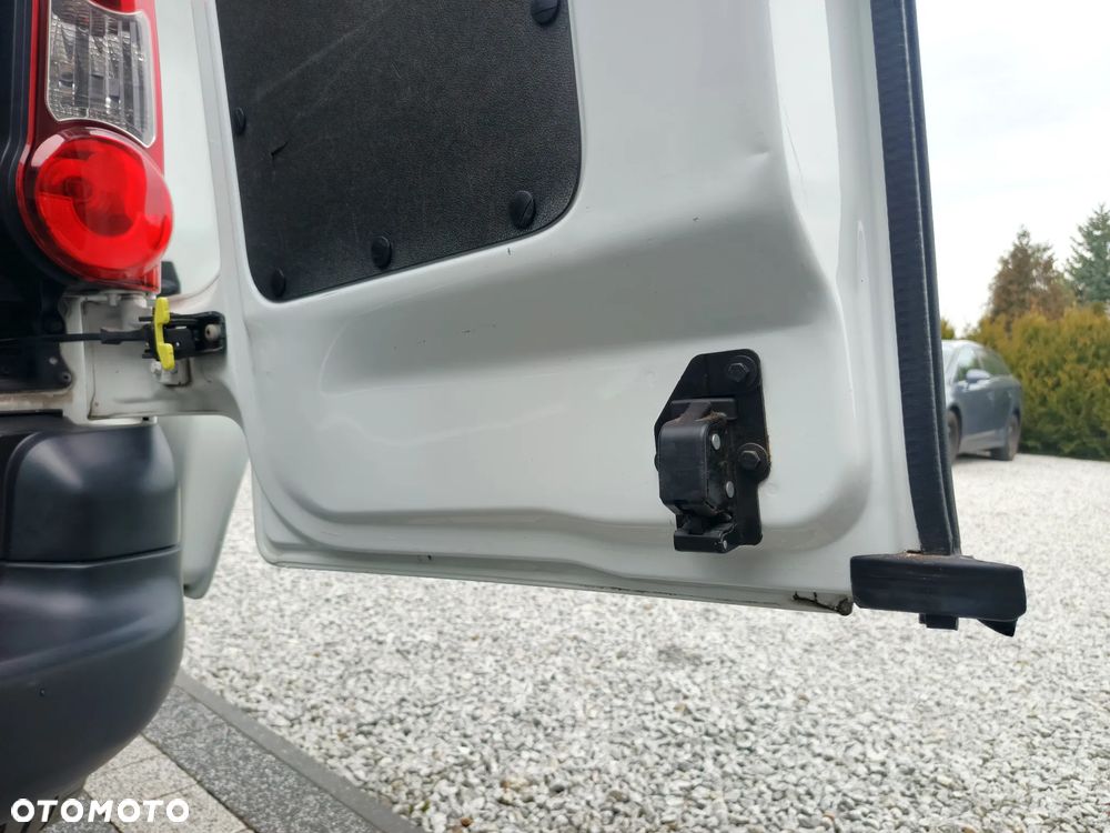 Peugeot PARTNER - 19