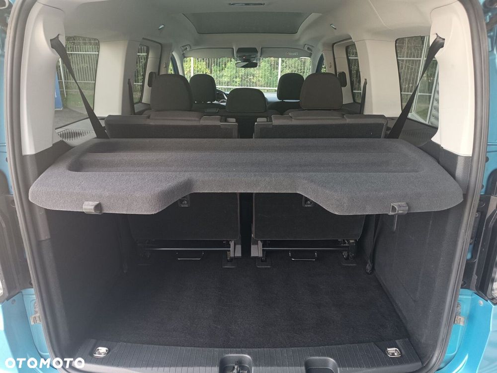 Ford Tourneo Connect Grand - 40