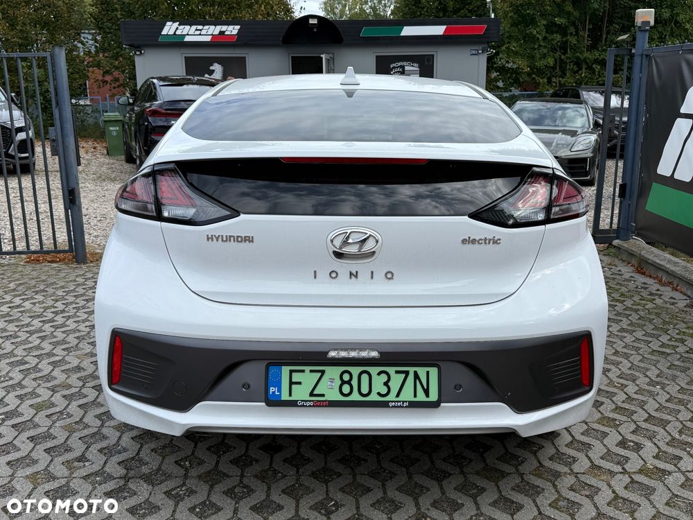 Hyundai IONIQ Electric Premium - 7