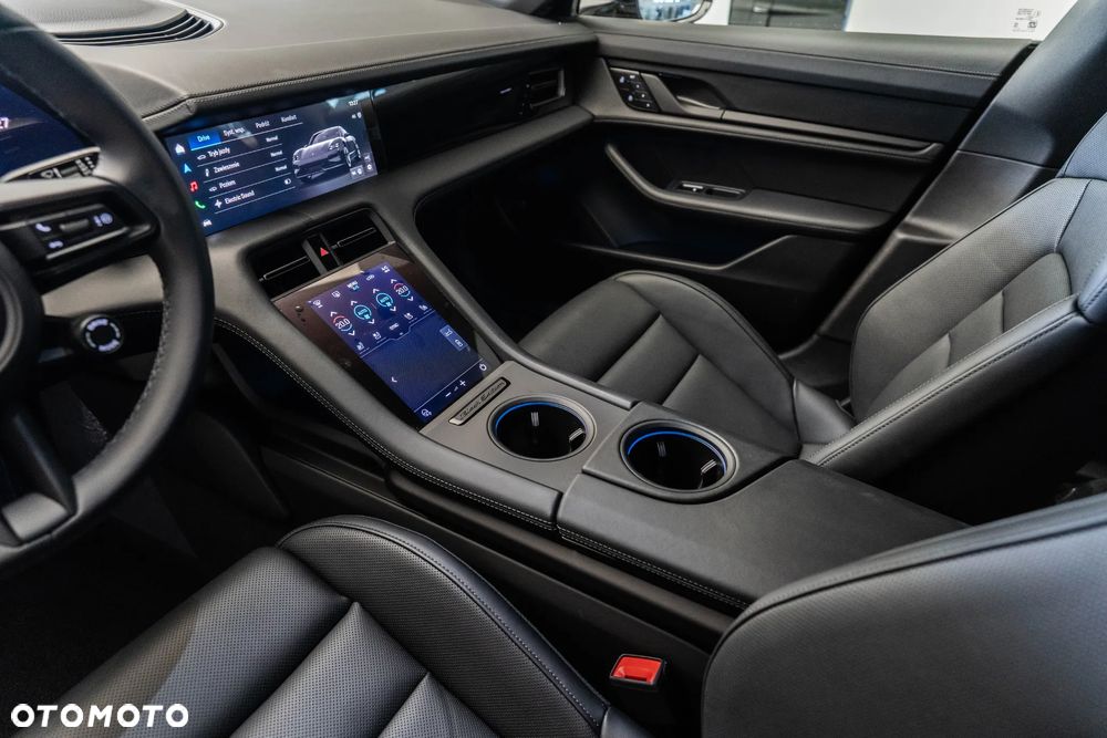 Porsche Taycan 105kWh Black Edition - 20