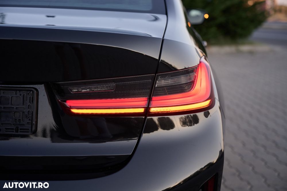 BMW Seria 3 320d Aut. M Sport - 19