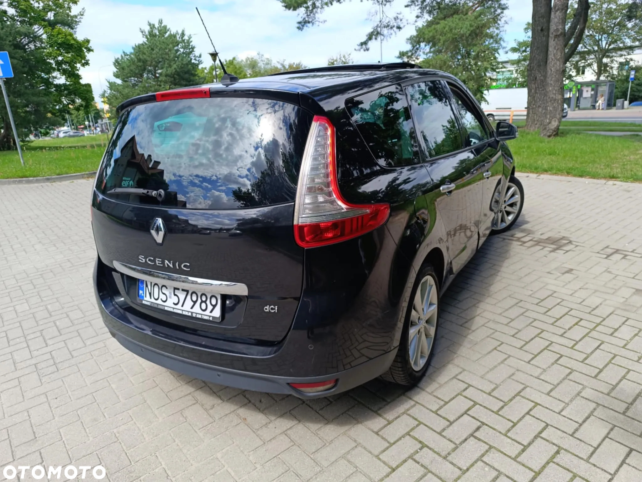 Renault Scenic 2.0 dCi Privilege - 5