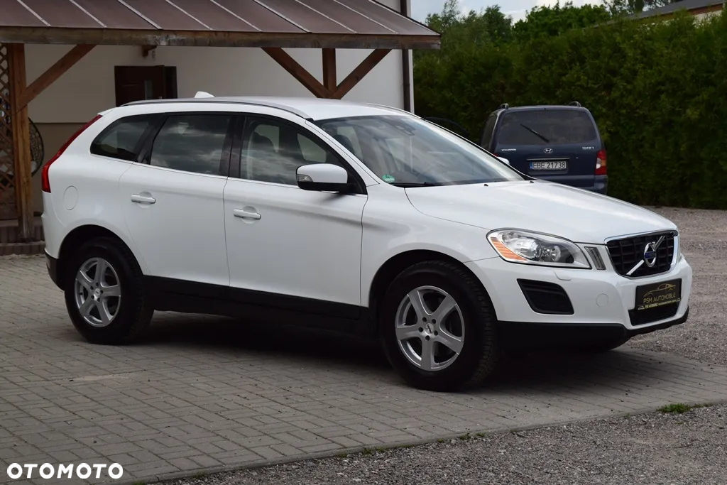 Volvo XC 60 2.4D AWD Momentum - 7