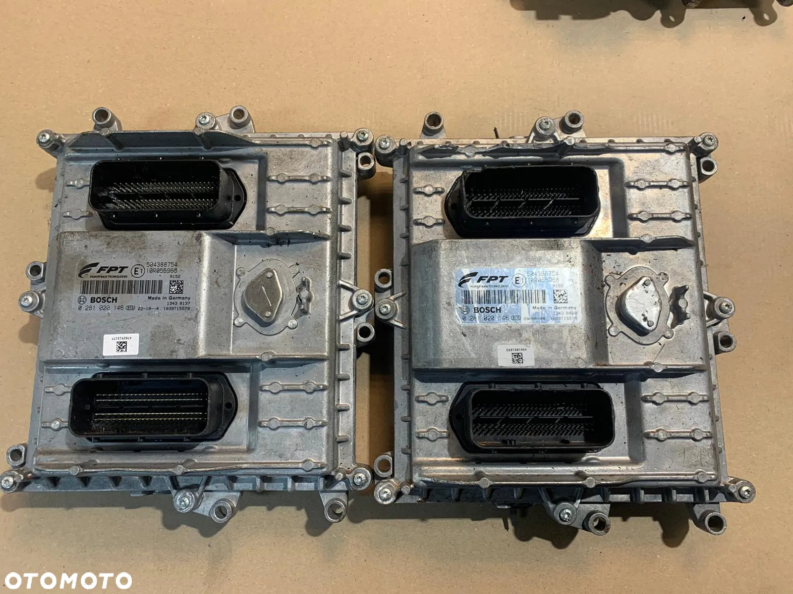 STEROWNIK  IVECO STRALIS EURO 6 KOMPUTER ECU 0281020146 0281020048   BOSH FPT - 2