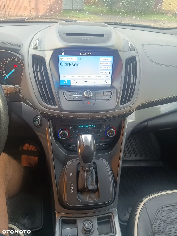 Ford Kuga Vignale 2.0 TDCi AWD - 10