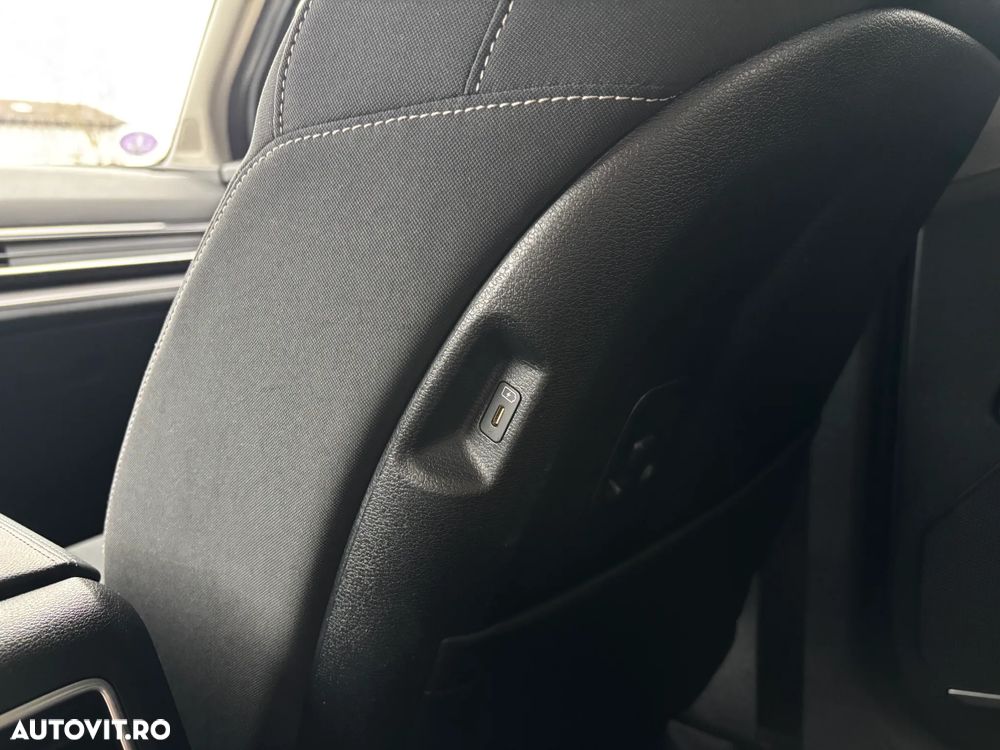 Kia Sportage 1.6 T-GDI HEV 6AT 4x2 Style - 34