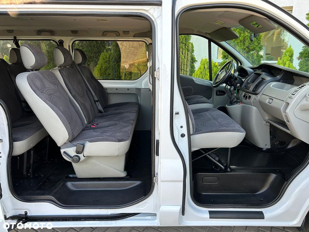 Renault Trafic Passenger L2H1 Expression - 6