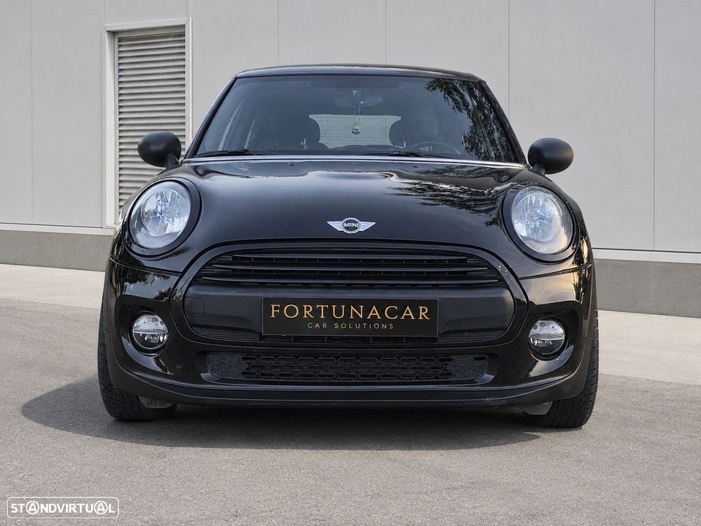 MINI 3 Portas Cooper D - 2