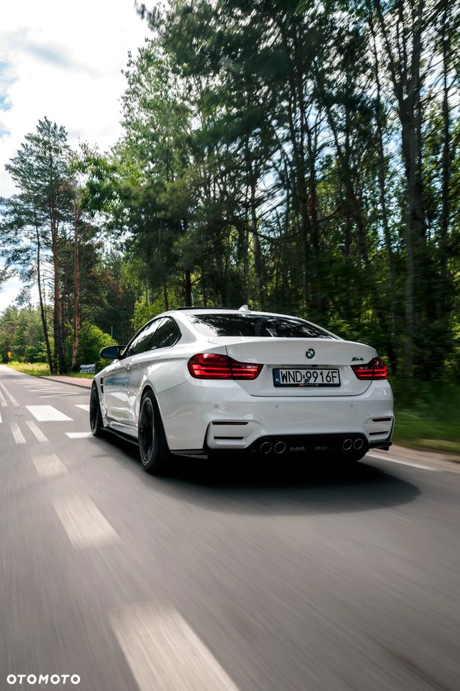 BMW M4 - 12