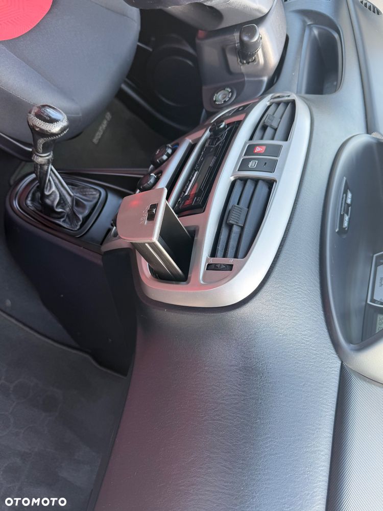 Hyundai Matrix 1.6 Comfort - 9