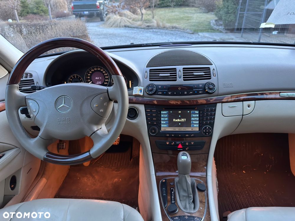 Mercedes-Benz Klasa E 500 Avantgarde - 12