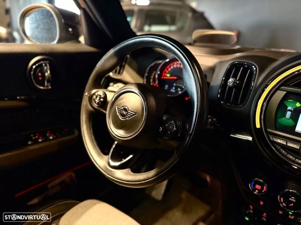 MINI Countryman Cooper SE ALL4 Auto - 10