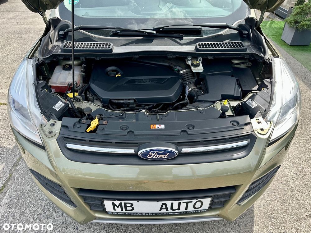Ford Kuga 1.6 EcoBoost 2x4 Trend - 30