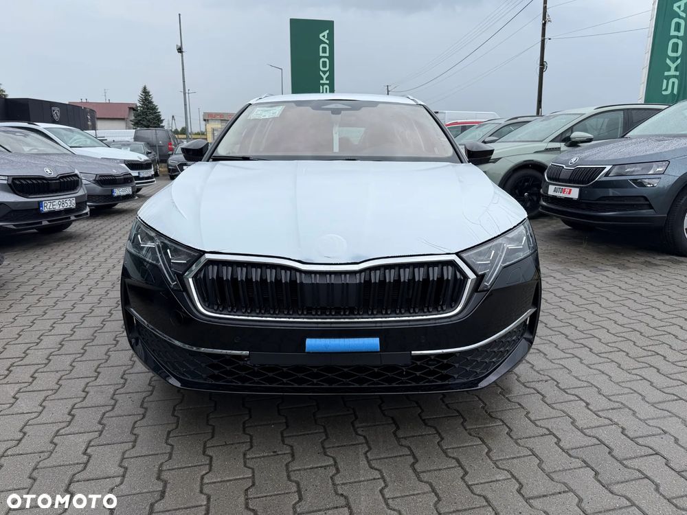 Skoda Octavia 2.0 TDI Drive Selection DSG - 2