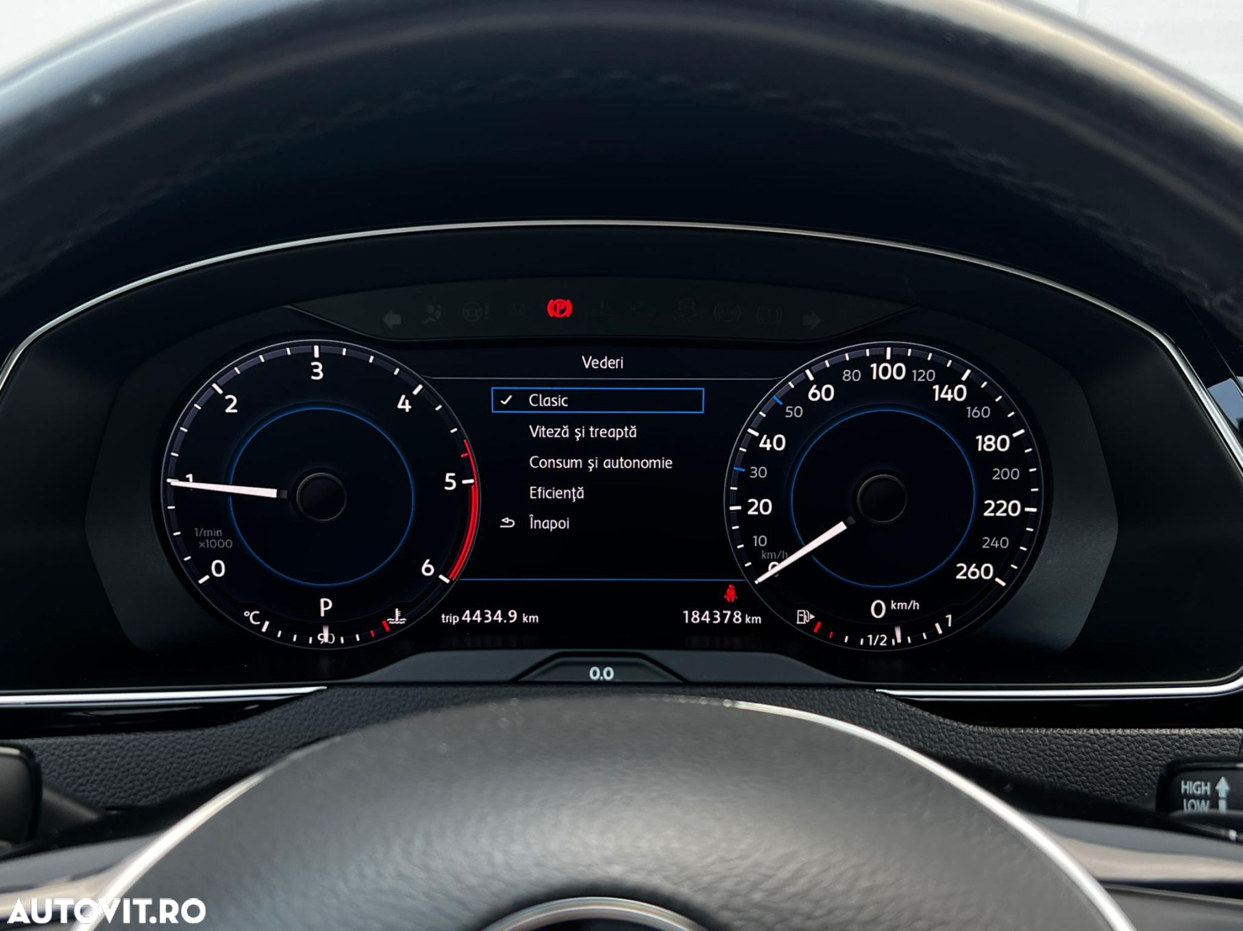Volkswagen Passat - 19