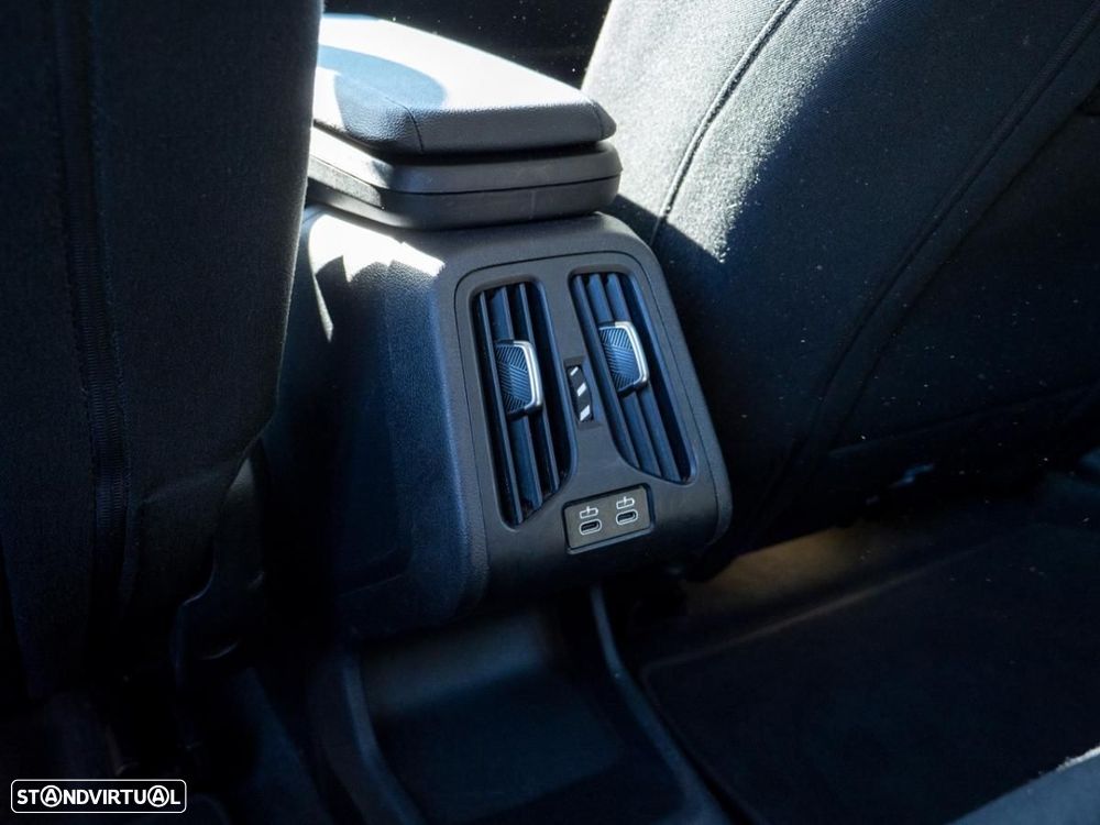 BMW iX1 xDrive30 - 29