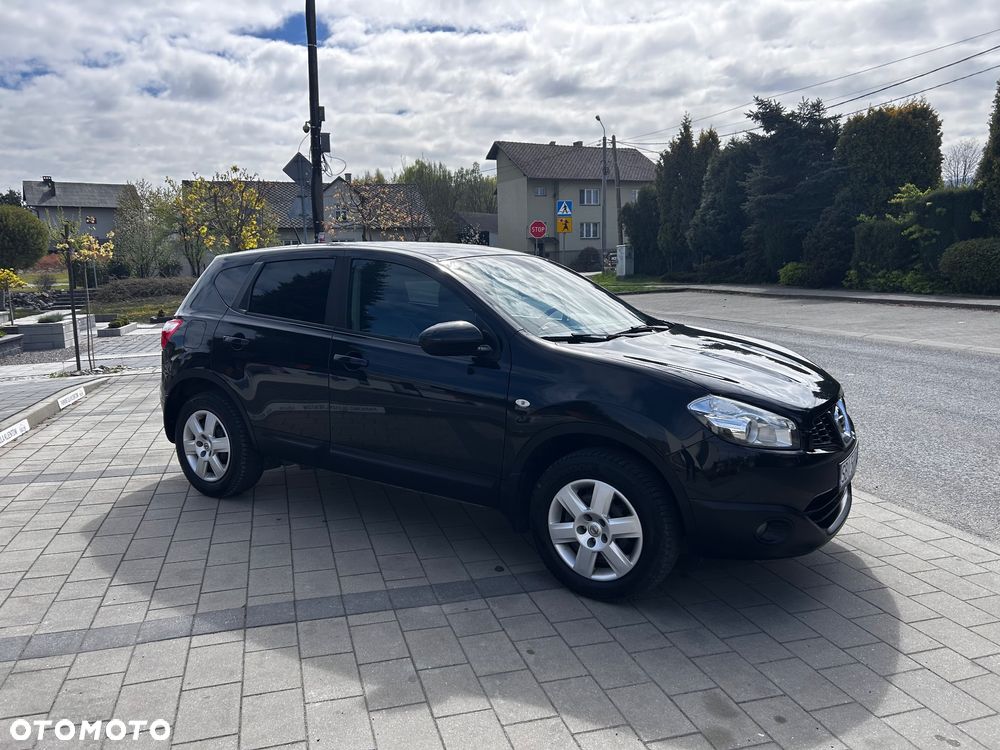 Nissan Qashqai 1.6 visia - 10