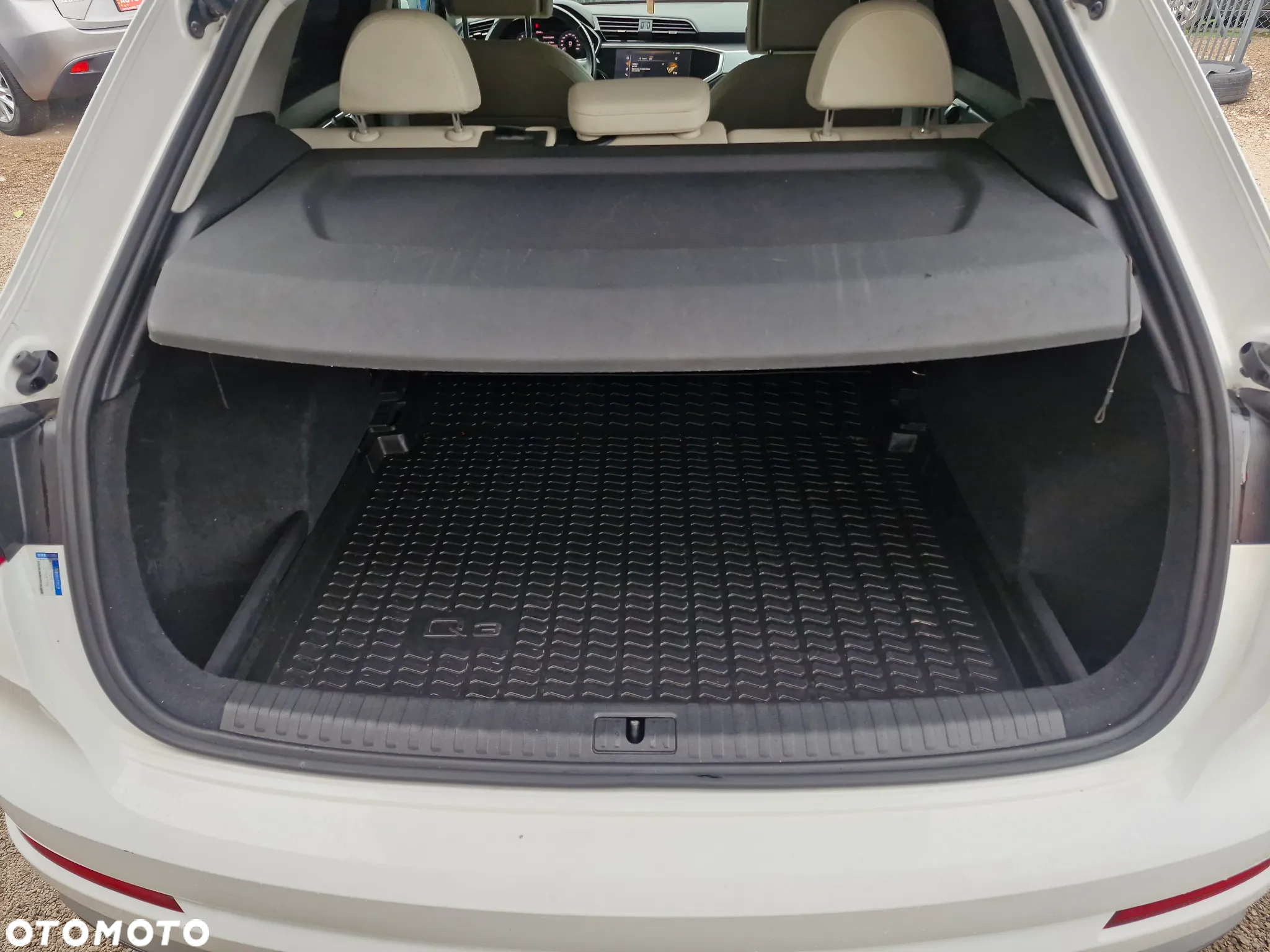 Audi Q3 45 TFSI quattro S tronic - 24