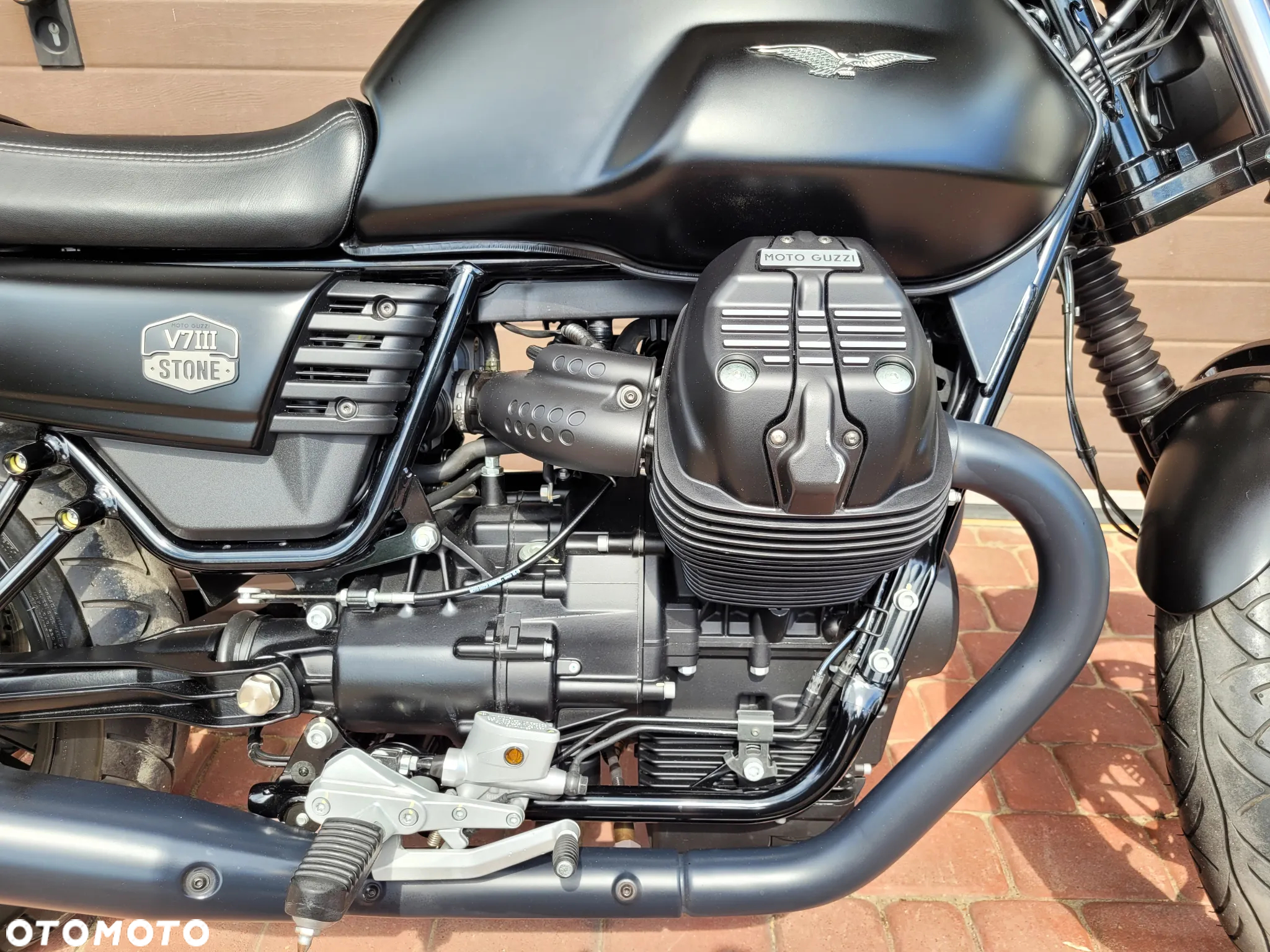 Moto Guzzi V7 - 10