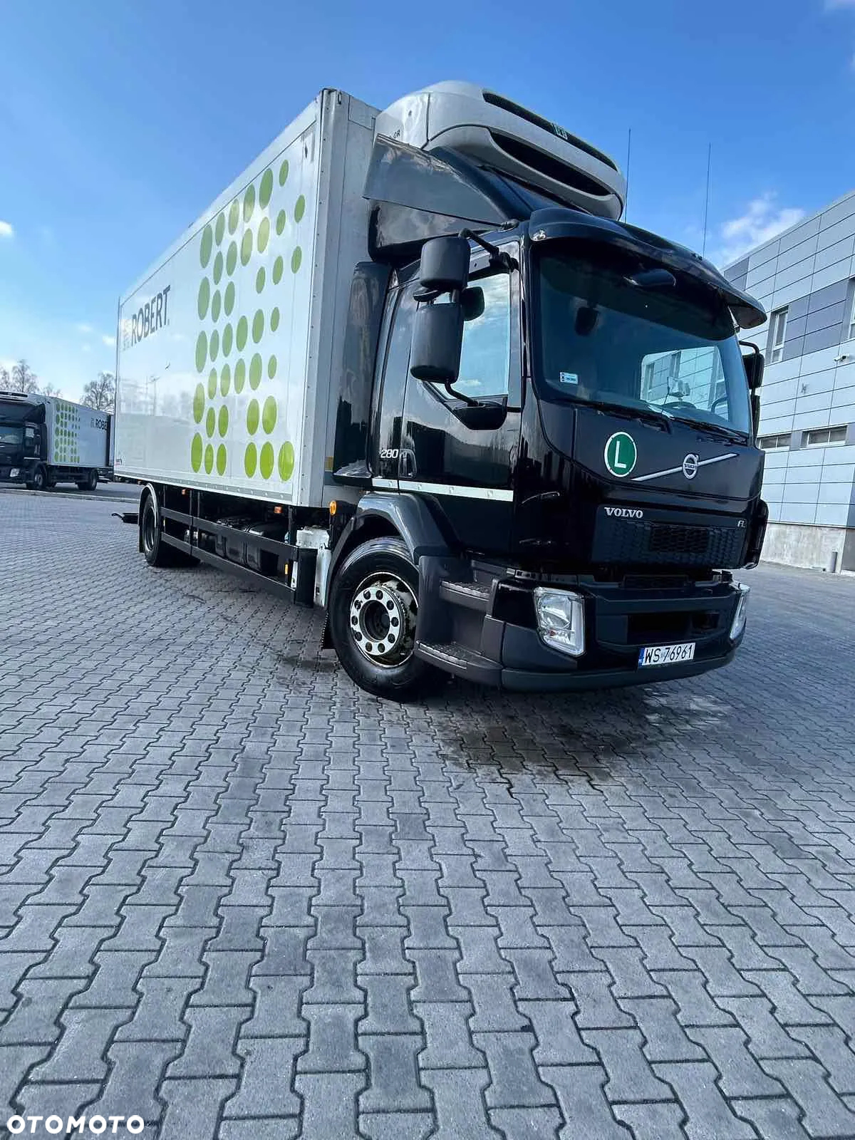 Volvo FL - 12
