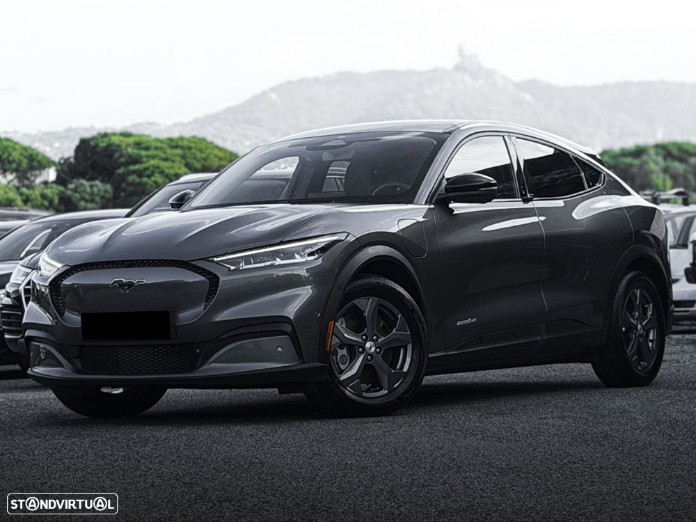 Ford Mustang Mach-E 75.7 kWh Base - 2