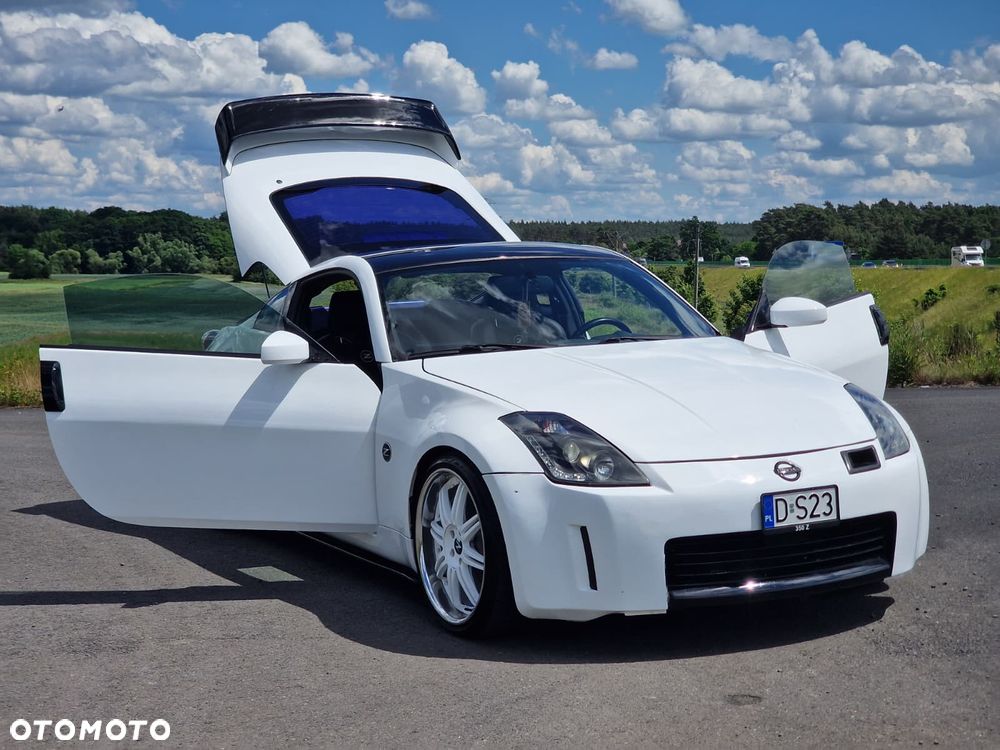 Nissan 350 Z - 19
