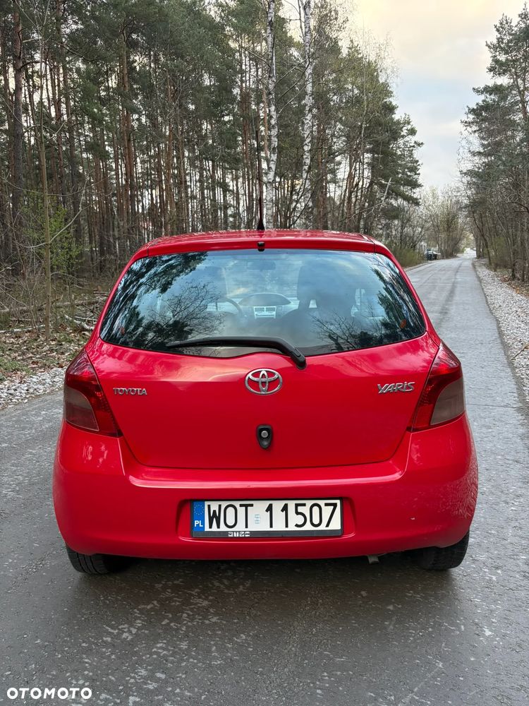 Toyota Yaris 1.0 Luna A/C - 5